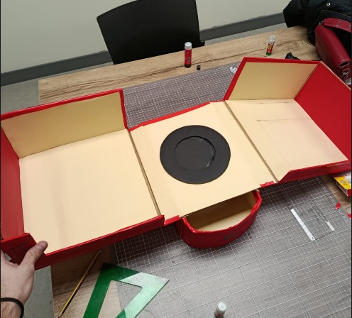 Construcción y comprobación del mockup funcional.